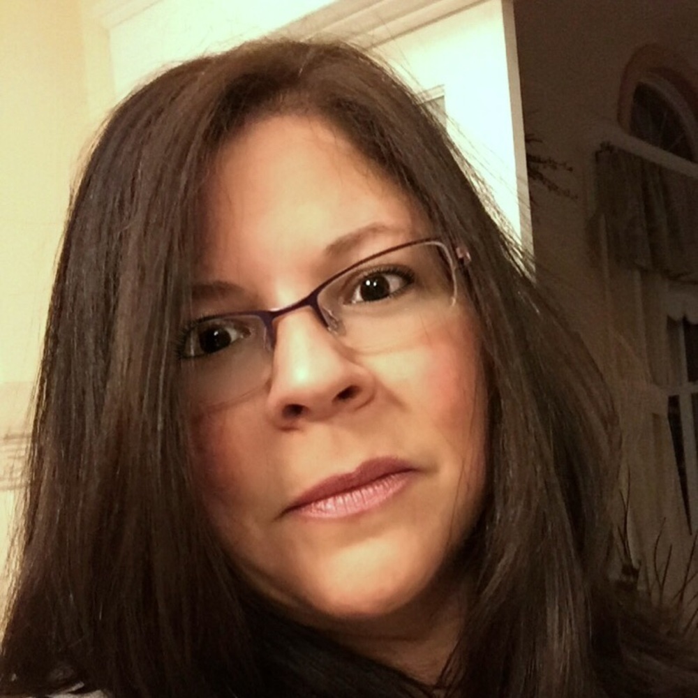 Meet your Posher, Denise